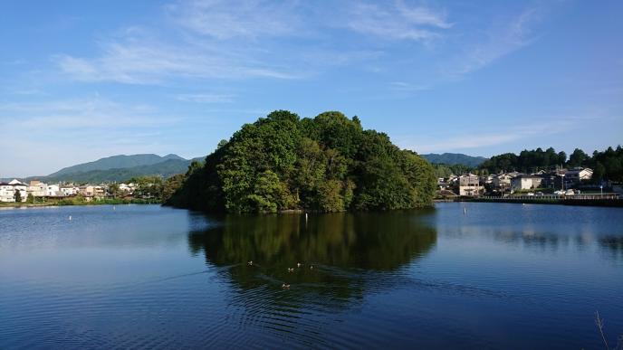 石川池(剣池)