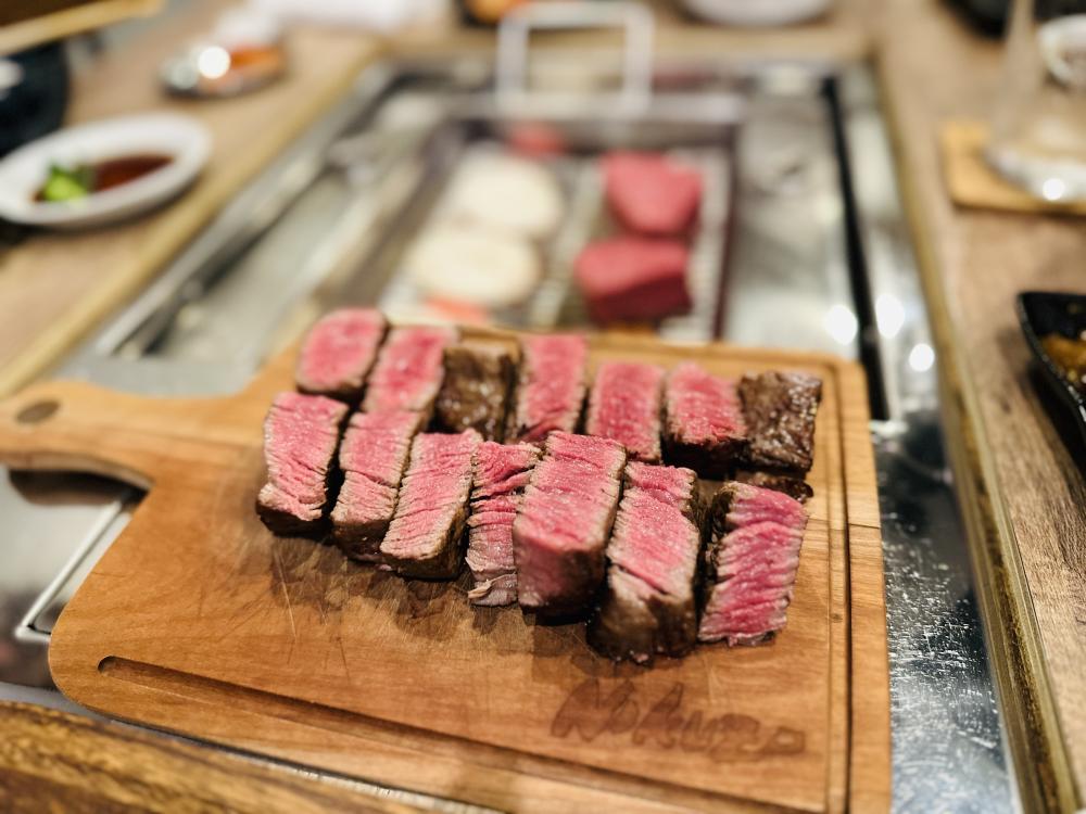 フィレ肉専門店　にくぞう